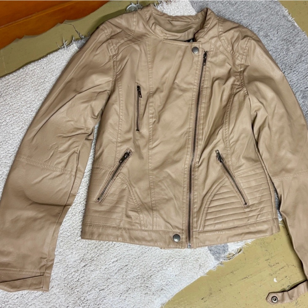 Women's Beige Leather Jacket